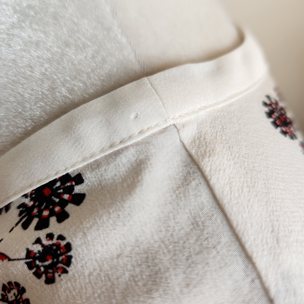 Madewell 100% Silk Vinefloral Top with Border - Picture 8 of 8